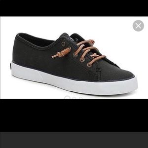 Size 7 black leather sperry topsider